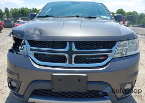 2015 Dodge Journey Sxt z USA, uszkodzony, nr VIN 3C4PDDBG5FT593354